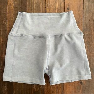 Alphalete Revival Shorts Cloud Gray